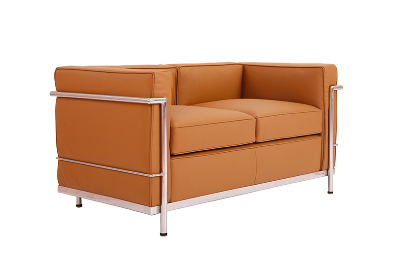 Contemporary_LC2_Leather_Sofa_