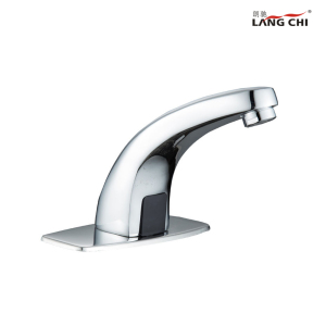 Polished Chrome Single Hole Touchless Cold Water Basin