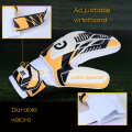 Etto Quality Non-slip Wear Resistant Football Goalkeeper Gloves Men Soccer Training Latex Goalie Gloves Size 8/9/10/11 HSG415