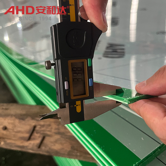Laminated pp green board