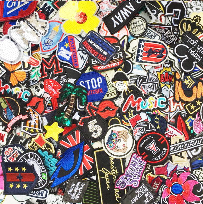 20,30,50 pcs/pack Randomly Mixed Embroidered patches iron on cartoon Motif Applique Fashion fabric clothing hat bag shoe repair