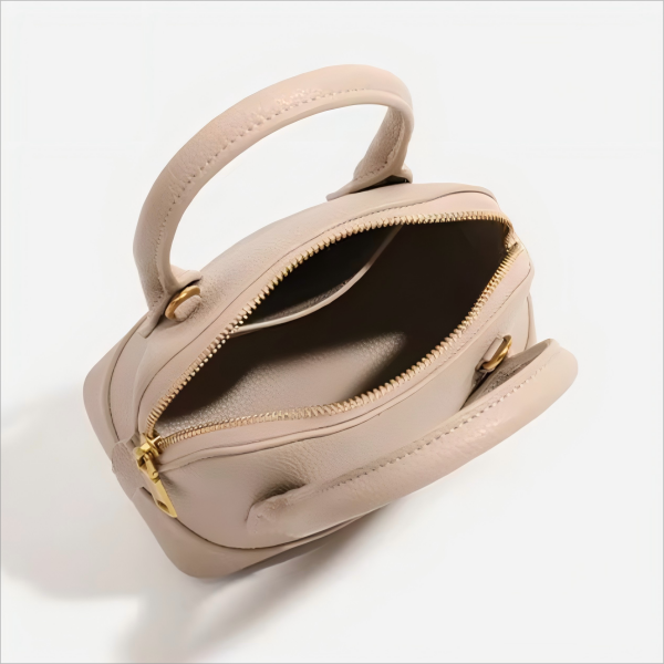 Customized Ladies' Commuting Handbag