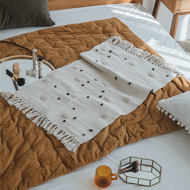 Simple Style Hand Woven Tassel Floor Mat Creamy White Rug Black Dot Blanket Home Carpet Table Sofa Area Cushion 60x90cm Tile Pad