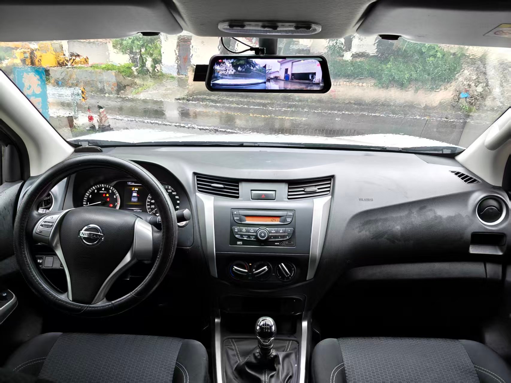 Manual 2WD QR25