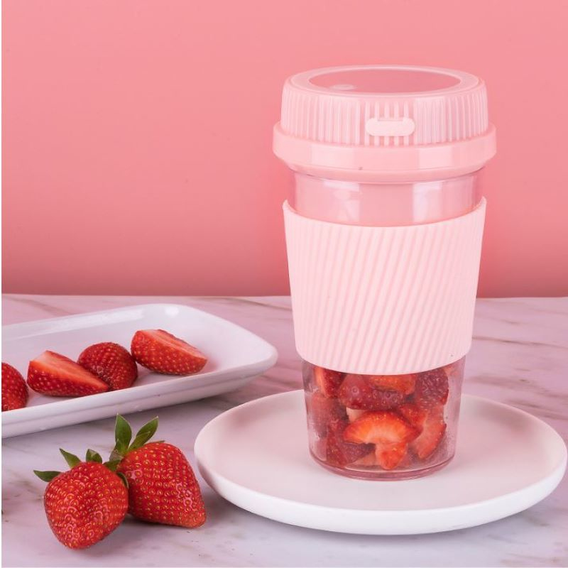 Pink/Blue 250ml USB Wireless Food Grade Juicer Household Mini Rechargeable Juicer Juice Cup Wireless Juice Cup For Kitchen
