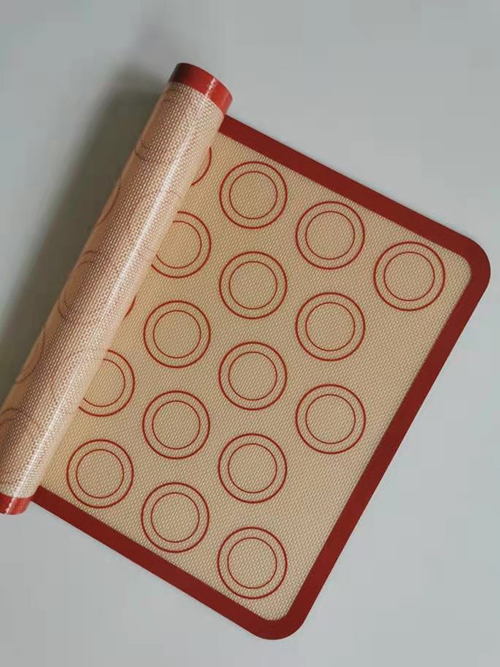 non-stick silicone pastry mat with measure