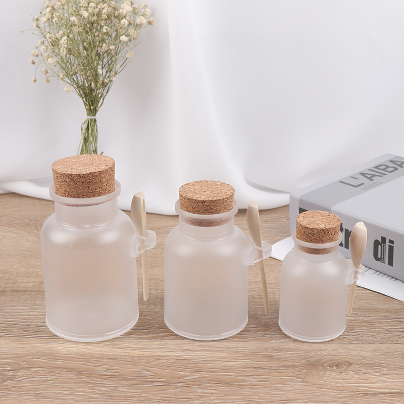 1PCS Empty 100g 200g 300g Powder Plastic Bottle Bath Salt Jar with Wood Cork & Wooden Spoon New