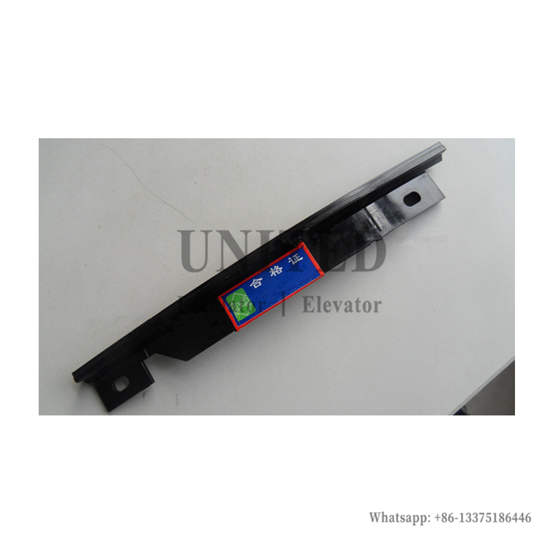 Escalator Black Plastic Demarcation L47332114A