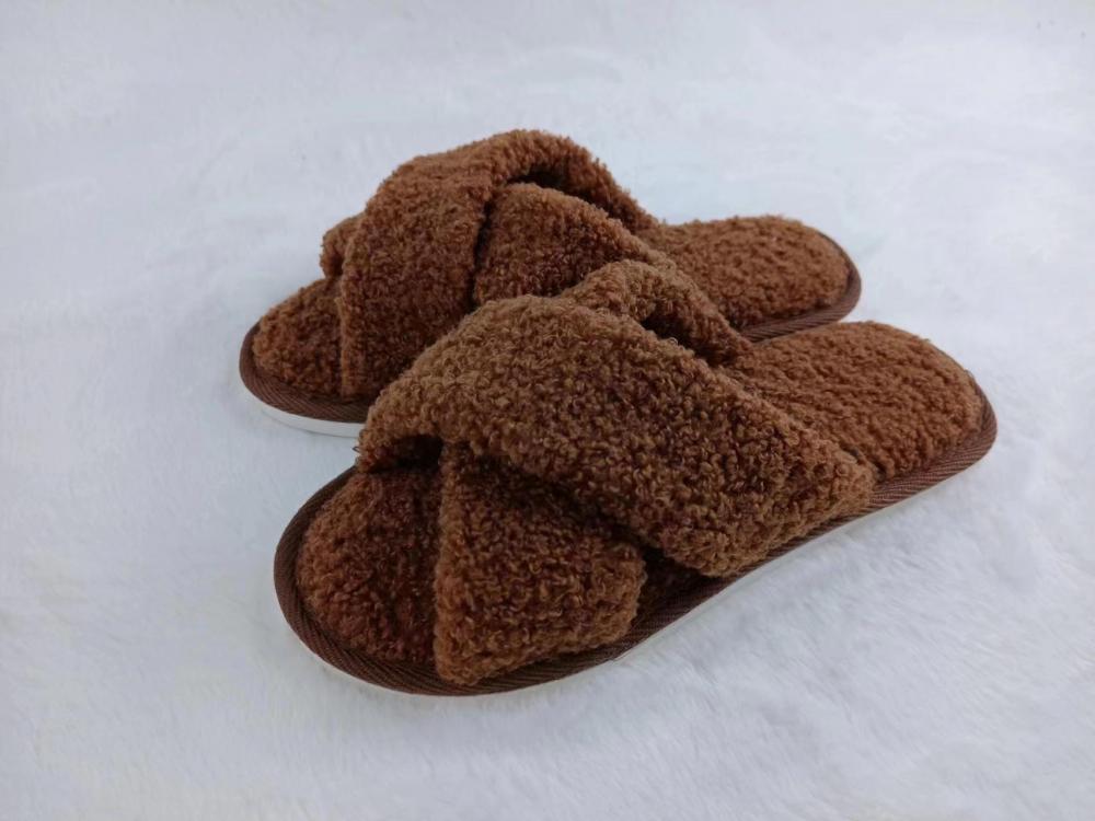 Fur Slipper 3 Jpg