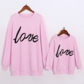 PatPat 2020 New Arrival Autumn and Winter Love Letter Print Matching Sweatshirt in Pink Mommy and Me Round collar Family Look