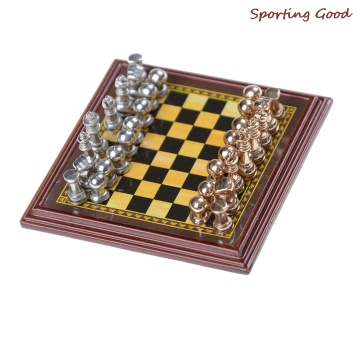 Classic Zinc Alloy Chess Pieces Wooden Chessboard Chess Game Set With King Outdoor Game Chess High Quality