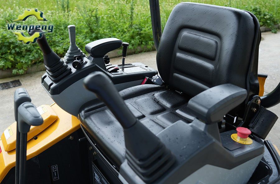 1.7 ton mini hydraulic crawler excavator photo2