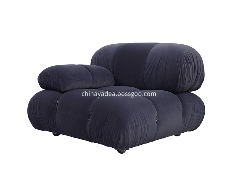 Camaleonda-Sofa-with-armrest