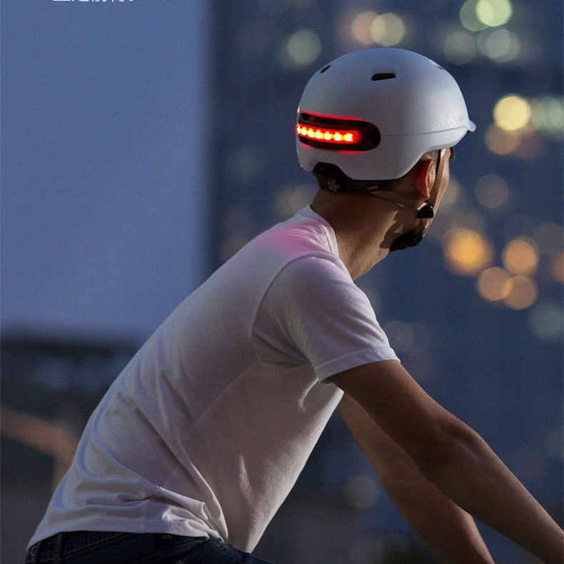 Smart4u Intelligent Bike Helmet Cycling Helmets For Men Women LED Light 3 Modes PC Integrally Molded Mountain Road Bike Helmet