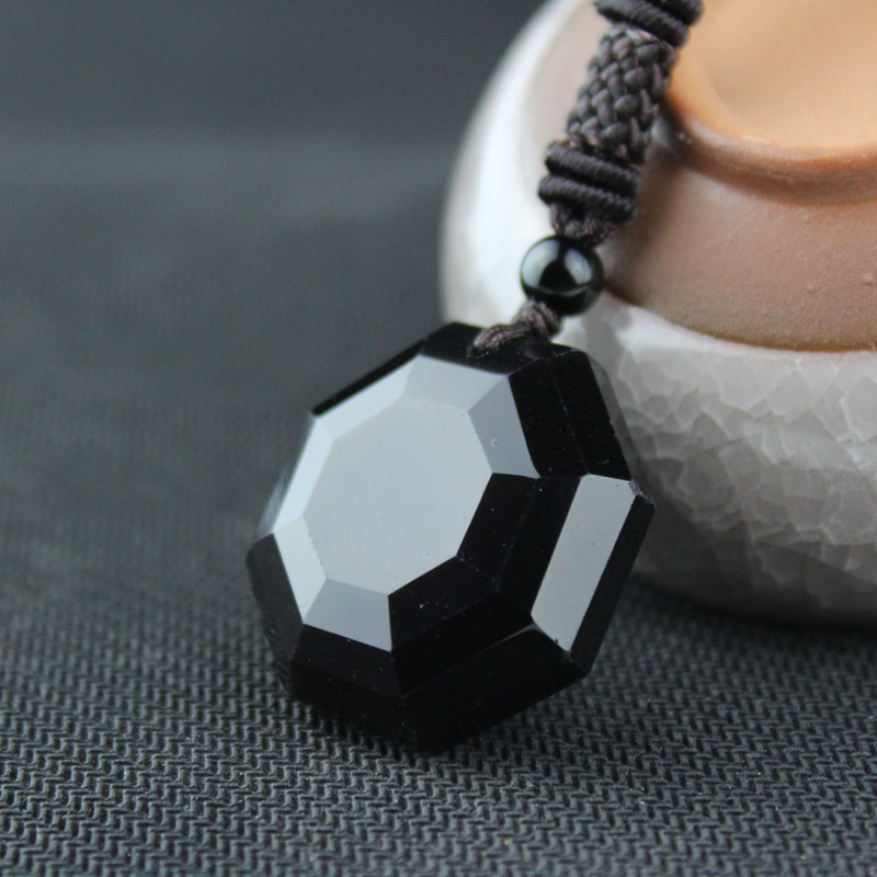 KYSZDL Drop shipping natural obsidian carved polyhedron pendant Lucky Love Crystal Jewelry With Free Rope for men and women gift