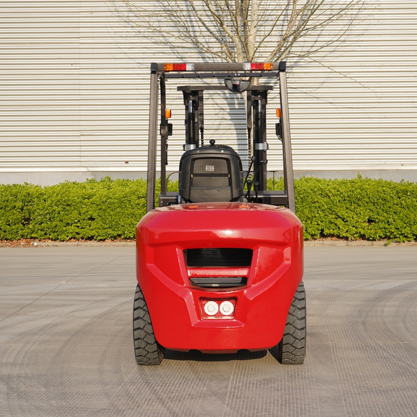 Electric forklift