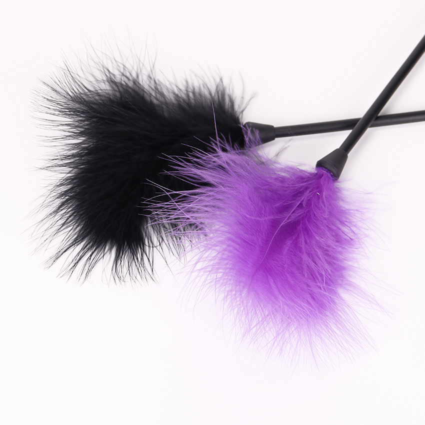 1PC Flirting Feather Black Feather Flirting Whip Sex Toys Flirt Soft Flogger for Couple Adult Game Sex Products