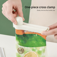 Pourable Food Preservation Sealing Clip Tea Moisture-proof Discharge Spout Plastic Bag Snack Bag Clips Home Storage Organization