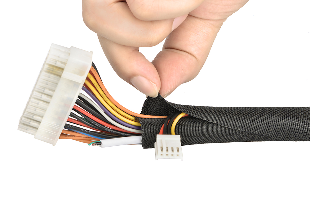 Self Closing Braided Sleeve for the Communication Industry