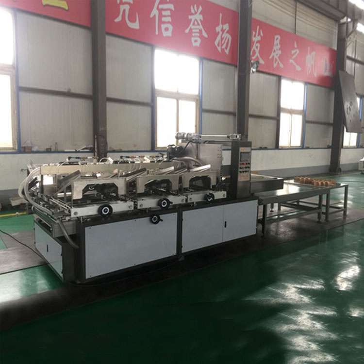 Automatic paperboard assemble machine for cardboard2