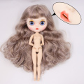 nude doll G