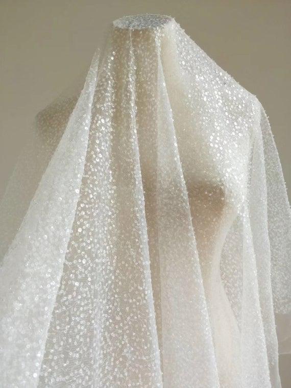 Fashionable wedding dress lace farbic with beading fabric seuqins lace sell by yard 130cm width