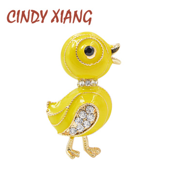 CINDY XIANG Cute Little Duck Brooch Pin Yellow Enamel Animal Brooch Pin Summer Kids T-shirt Pin Rhinestone Jewelry Drop Shipping
