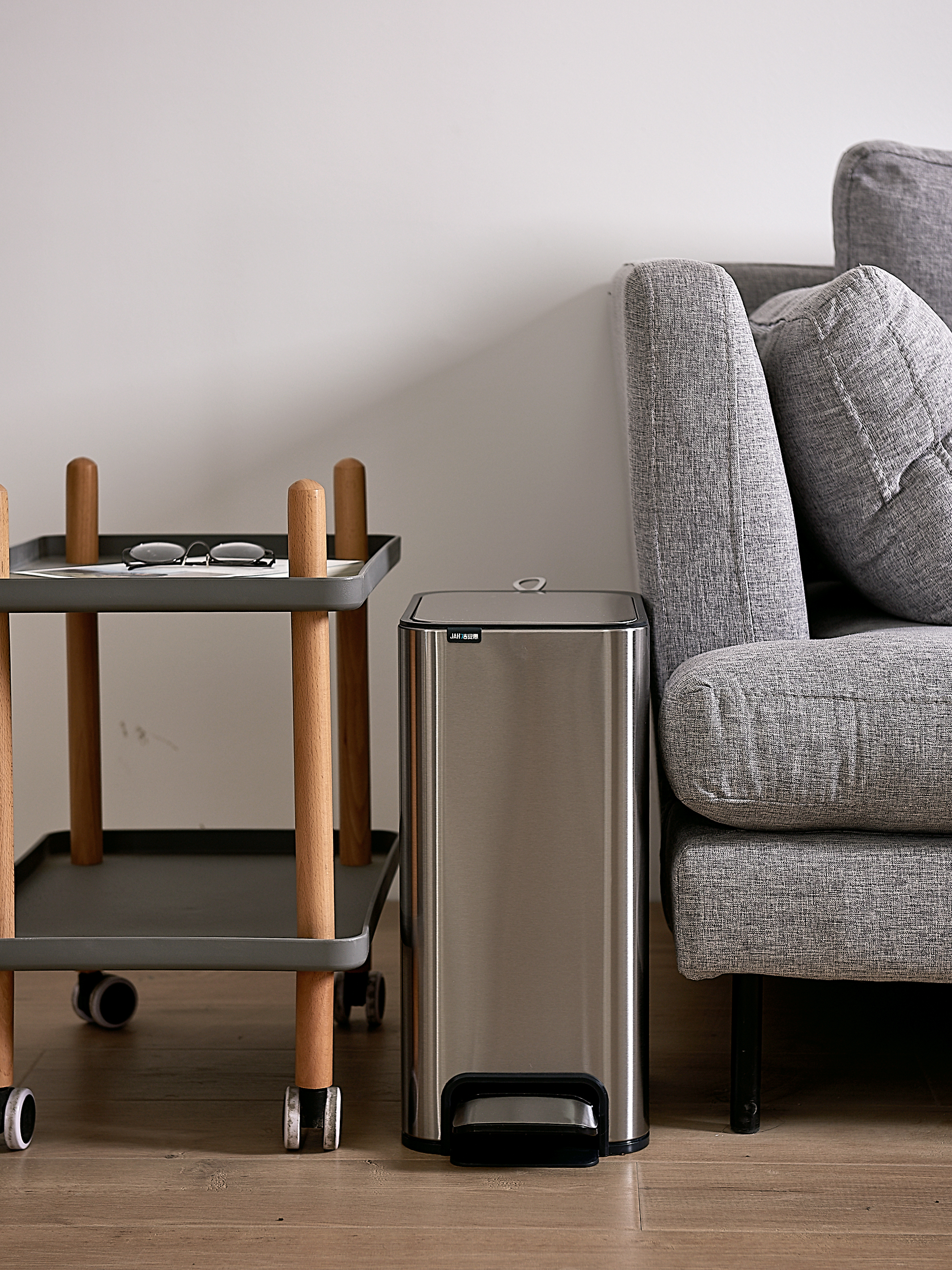 13L Pedal Bin