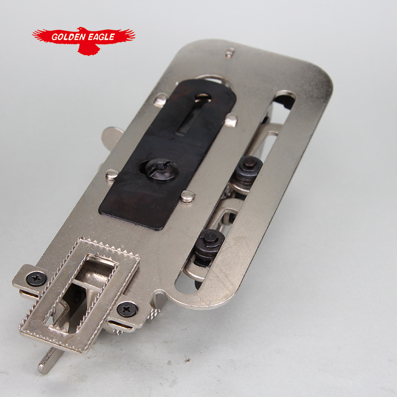 YS-4455 Sewing Machine Presser Foot Catcher Industrial Keyhole Device