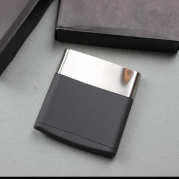 Creative Stainless Steel Cigarette Case Can Put 10Pcs Cigarettes Metal Cigarette Box