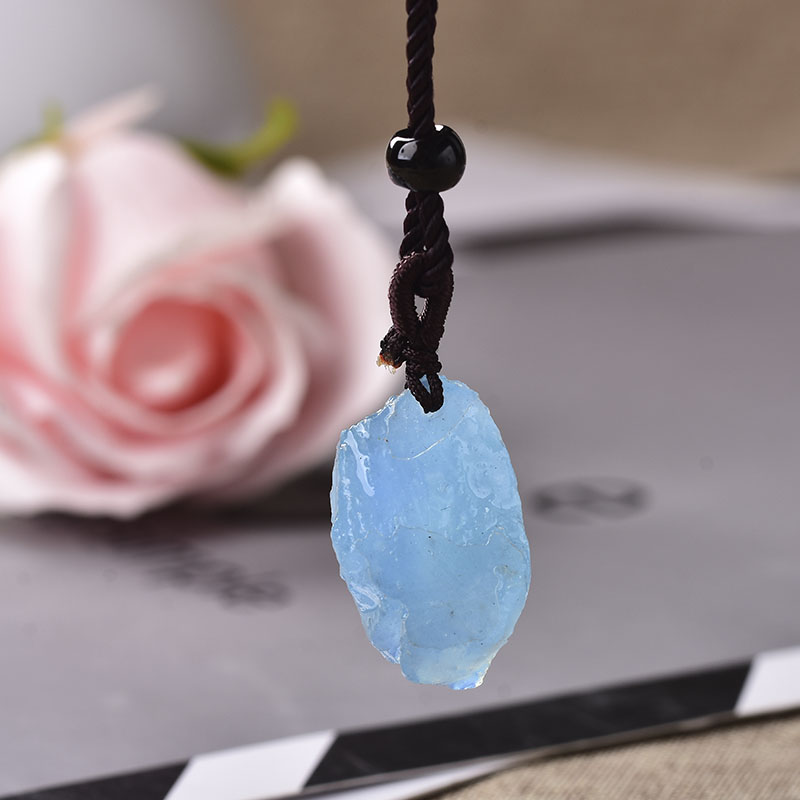 100% Natural Aquamarine Original Stone Pendant Natural Quartz Stone Raw Crystal Quartz Fashion For Men Women Jewelry DIY gift