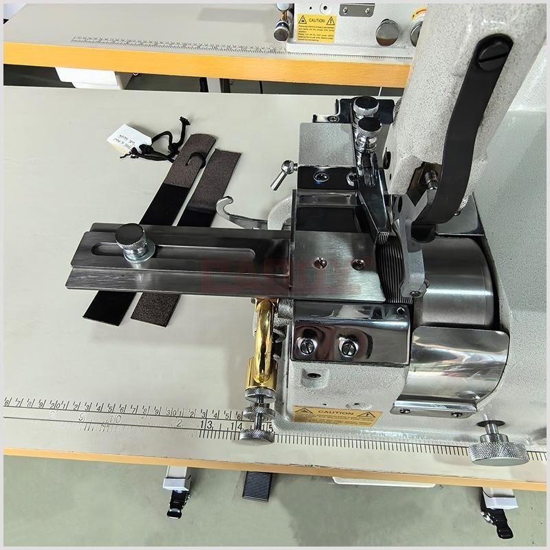 DL-7506B-1 Pneumatic Leather Belt Head Skiving Machine Auto Sharpening System  Servo Motor  AutoFootswitch Leather Skiver (6)