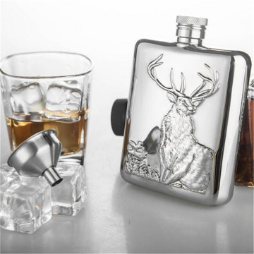 FX-6OZ Gadgets for Man High Quality Luxury Wine Hip Flask Buck Relief Stainless Steel 6 OZ Wine Bottle with Gift Box Flask Set