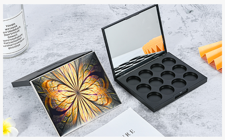 Plastic Eyeshadow Compact Case (9)