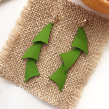 Geometric Irregular Green Drop Earrings for Women Fresh Korean Style Long Hanging Earring Triangle Avocado Matte Texture Jewelry