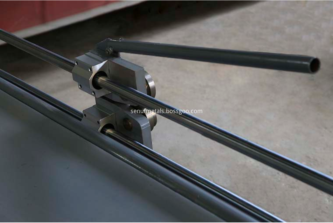 corrugated machine pre-cut