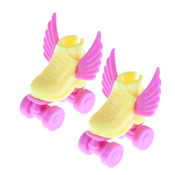 1Pair/2Pcs Roller Skate Fancy Doll Shoes Toys 3cm Kids Toy Roller for Girls Decorative Play House Doll Accessories