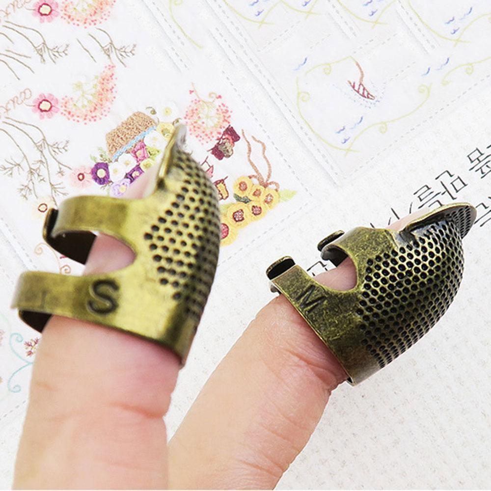 Retro Handworking Sewing Thimble Finger Protector Needlework Metal Brass Sewing Thimble Sewing Tools Accessories