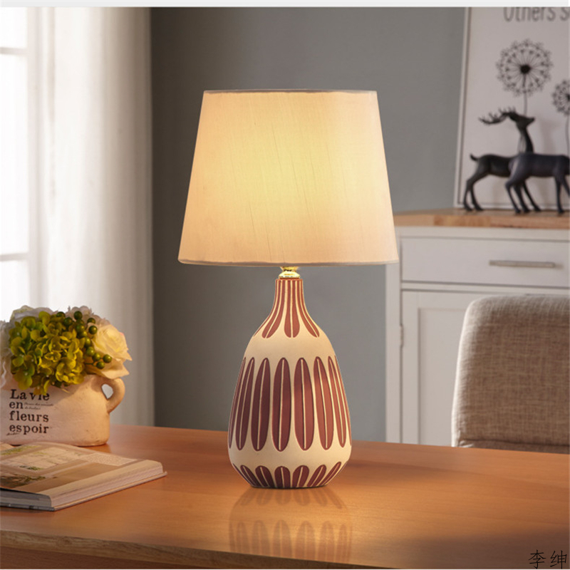 Modern Ceramic Vase Table Lamps Bedroom Bedside Lamp Nordic Desk Lamp Vanity Light Living Room Table Lights Home Decor Fixtures