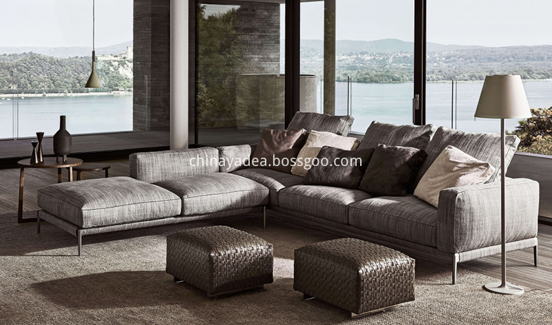 flexform_romeo-sectional-sofa-in-living-space