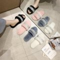 Winter Luxury Rhinestone Women Warm Fur Slippers Cozy Fluffy Furry Slides Crystal Flat Indoor Slides Design Home Shoes Ladies 43