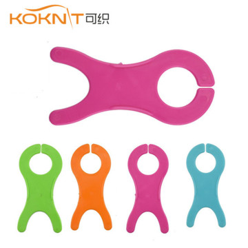 KOKNIT 4PCS/Set Thread String Winding Board Tool DIY Plastic Yarn Coiling Plate Sweater Knitting Tool Sewing Accessories