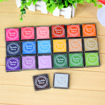1Pc 20 Colors 2018 New Arrive DIY Kids Finger Printing Ink Pad Inkpad Rubber Stamps Ink & Pads Toy Stamp Supplies