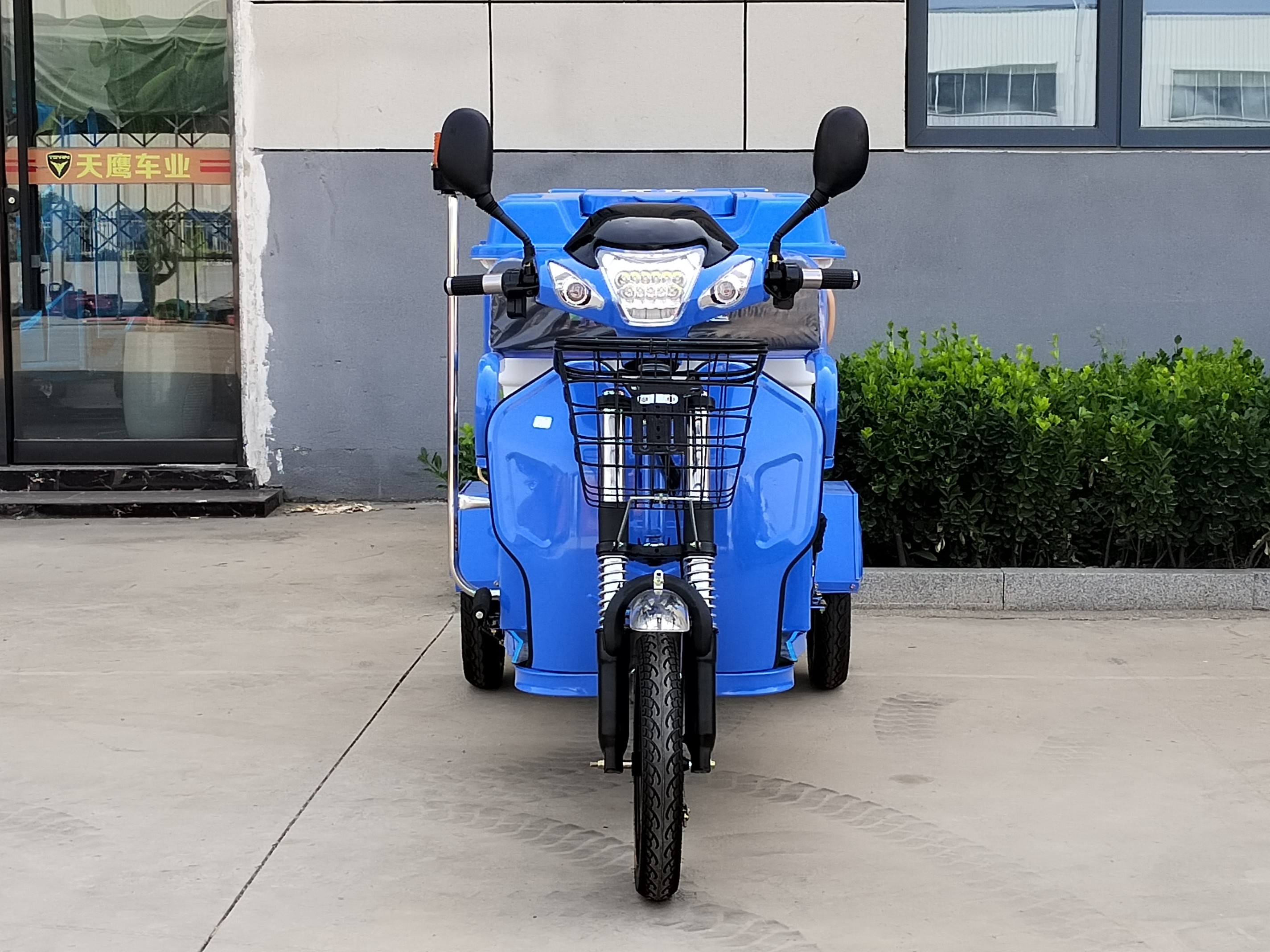 500L cleaning vehicle
