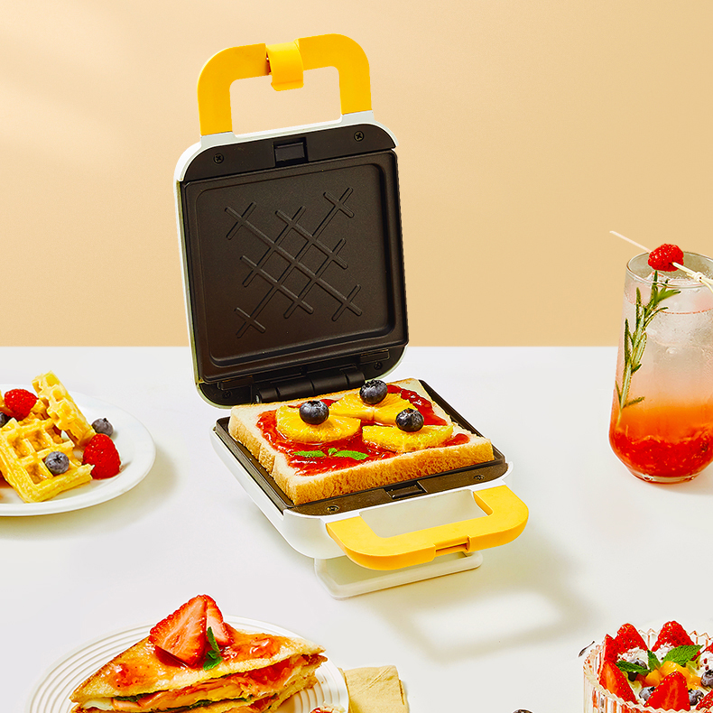 600W Electric Waffles Maker Iron Sandwich Maker Machine Bubble Egg Cake Oven Breakfast Waffle Machine 220V