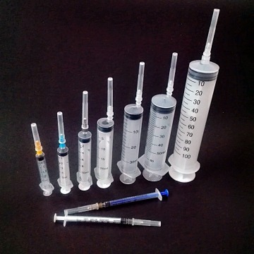 Disposable Plastic Syringe with needle Mixed Size 1ml ,2ml(2.5ml) ,5ml, 10ml,Industry Syringes , With Gift !