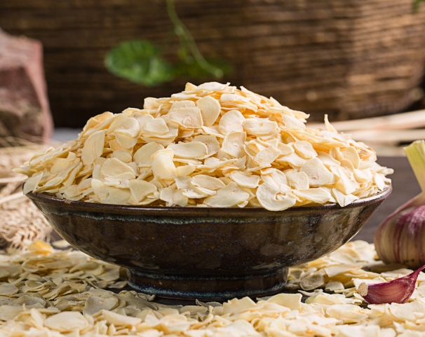Garlic Flakes for granules