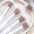 1pcs Portable face makeup makeup brushs white artificial fiber hair highlight brush blush powder brush beauty makeup tool