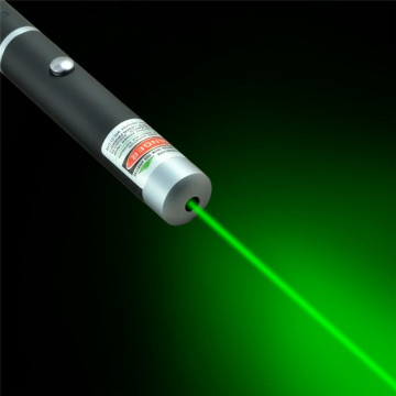 5MW 650nm Green Laser Pen Black Strong Visible Light Beam Laserpoint 3colors Powerful Military Laser Point Pen