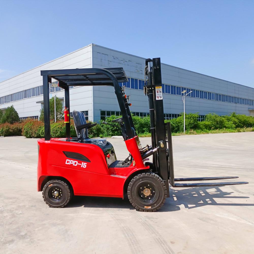 1.5 Ton Electric Four Wheel Drive Forklift